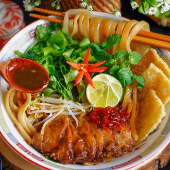 cao-lau-hoi-an